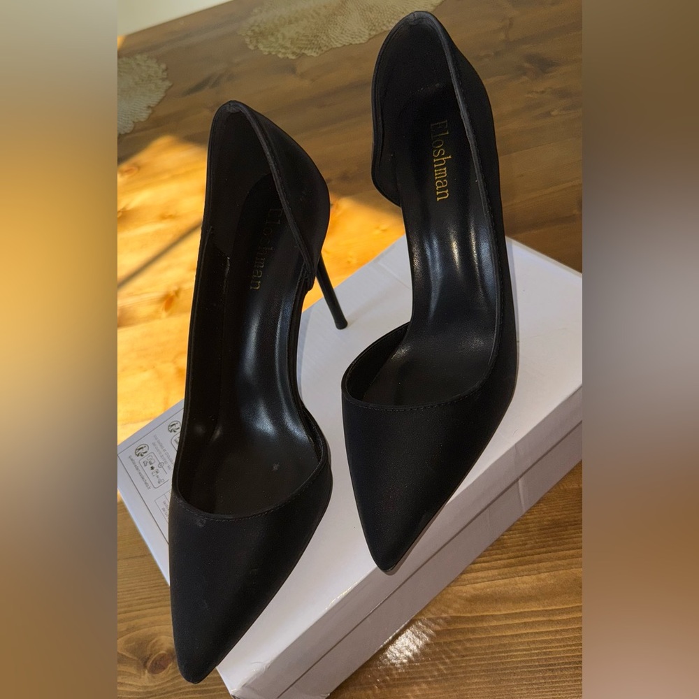 Unbranded Black Pointed-Toe Stiletto Heels